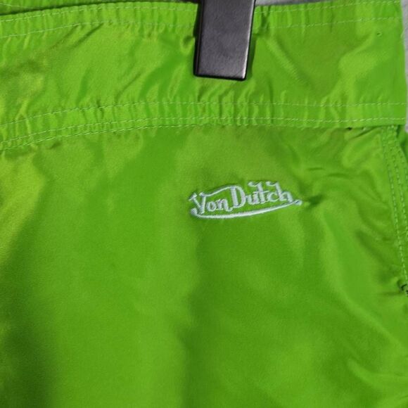 VTG Von Dutch Flame Embroidered Board Shorts Men's 34 Y2K 2000s Made in USA Nyl - Picture 5 of 12